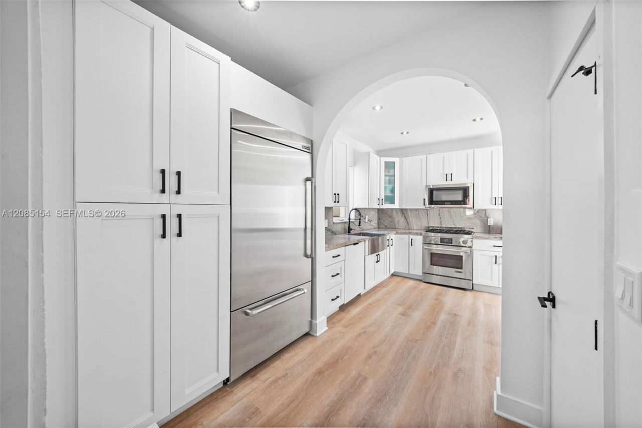 5237 La Gorce Drive, Miami Beach, FL 33140 Photo