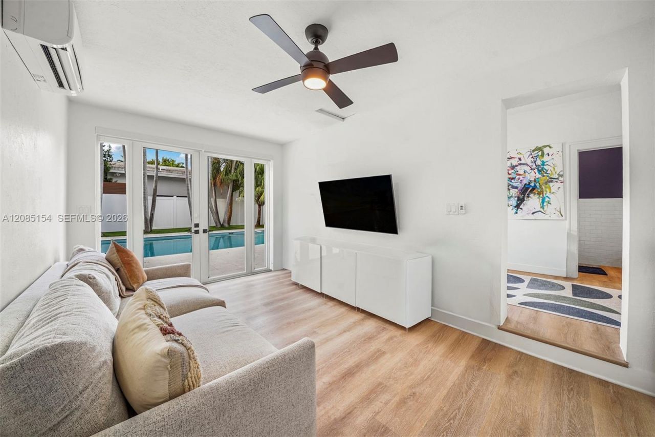 5237 La Gorce Drive, Miami Beach, FL 33140 Photo