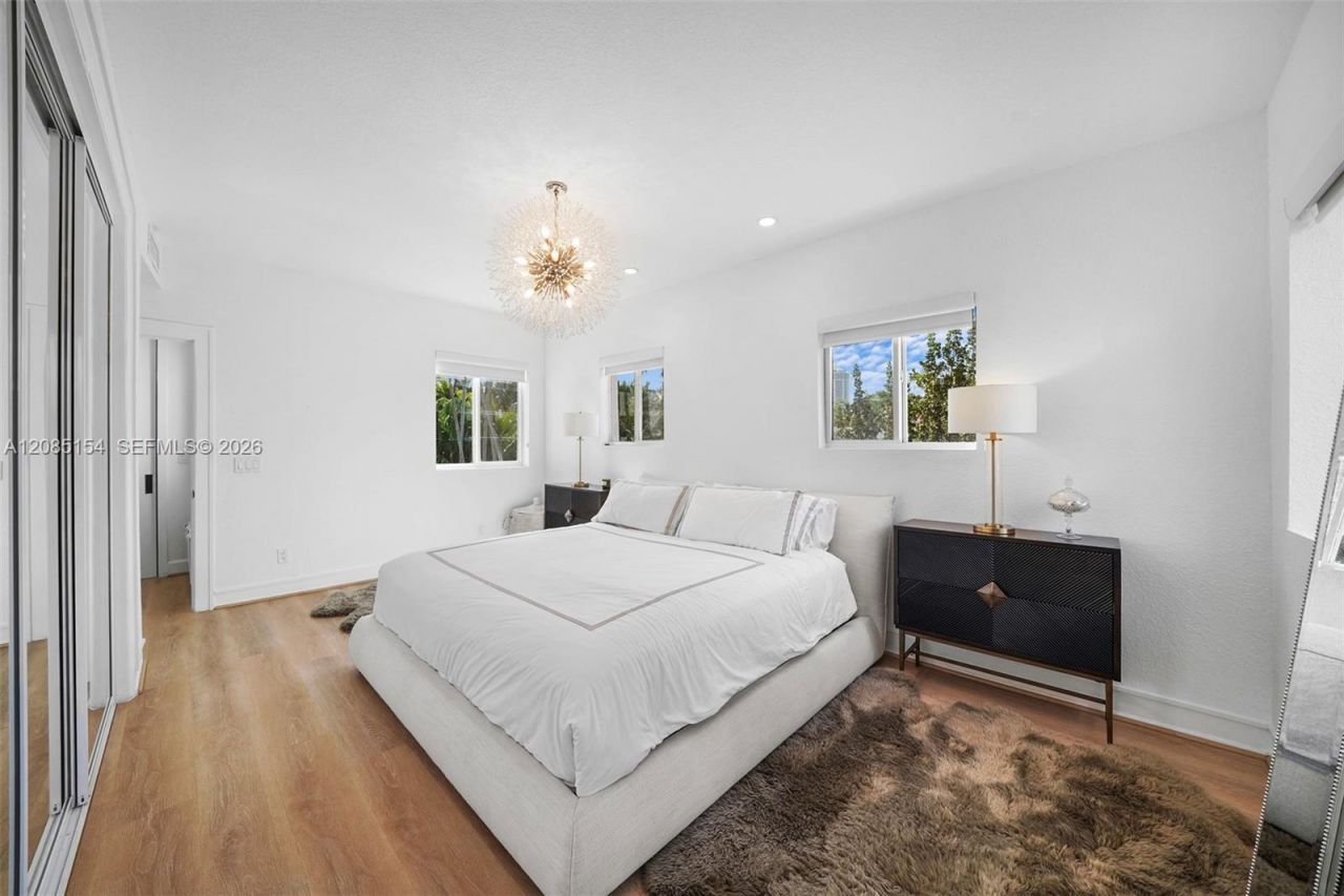 5237 La Gorce Drive, Miami Beach, FL 33140 Photo