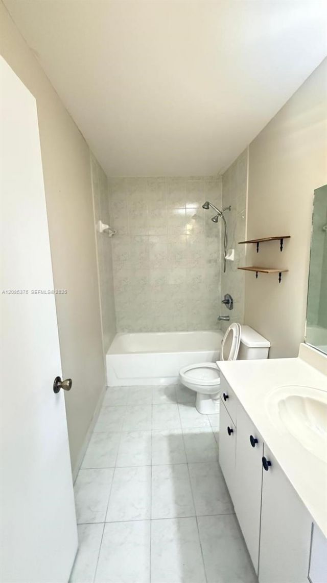 16042 SW 86th Ln, Unit 16042, Miami, FL 33193 Photo
