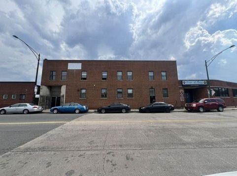 Main Photo