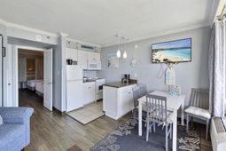 6900 N Ocean Blvd. photo 4