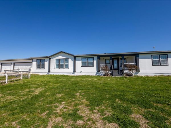 330 Cross LN , Kyle, TX 78640