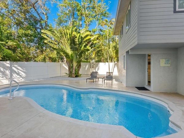 651 AVENIDA DEL NORTE, SARASOTA, FL 34242