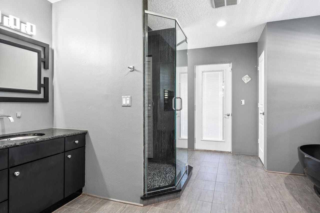 651 Avenida Del Norte, Sarasota, FL 34242 Photo