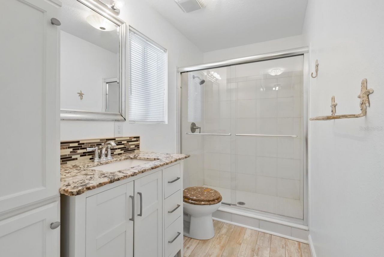 651 Avenida Del Norte, Sarasota, FL 34242 Photo
