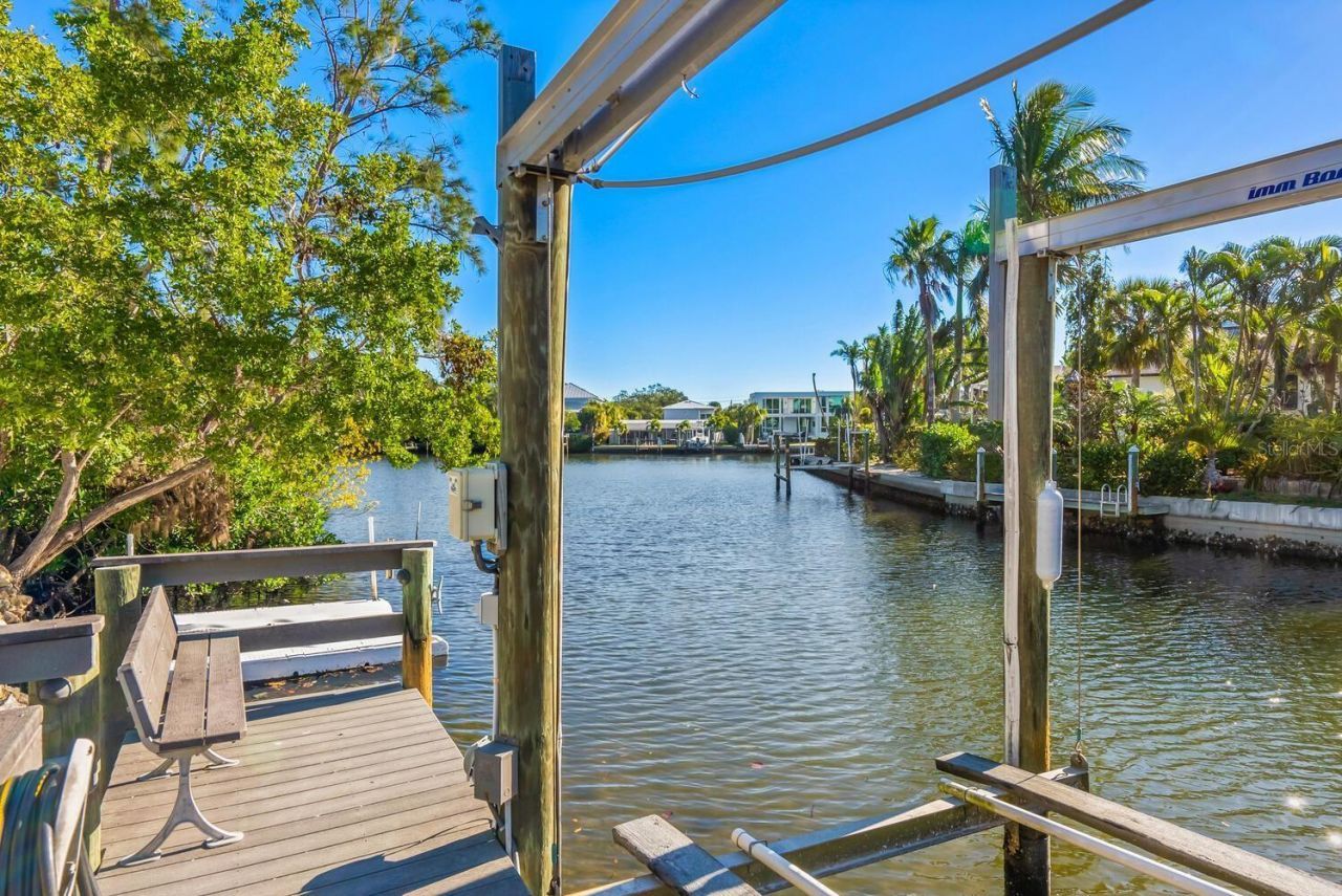 651 Avenida Del Norte, Sarasota, FL 34242 Photo