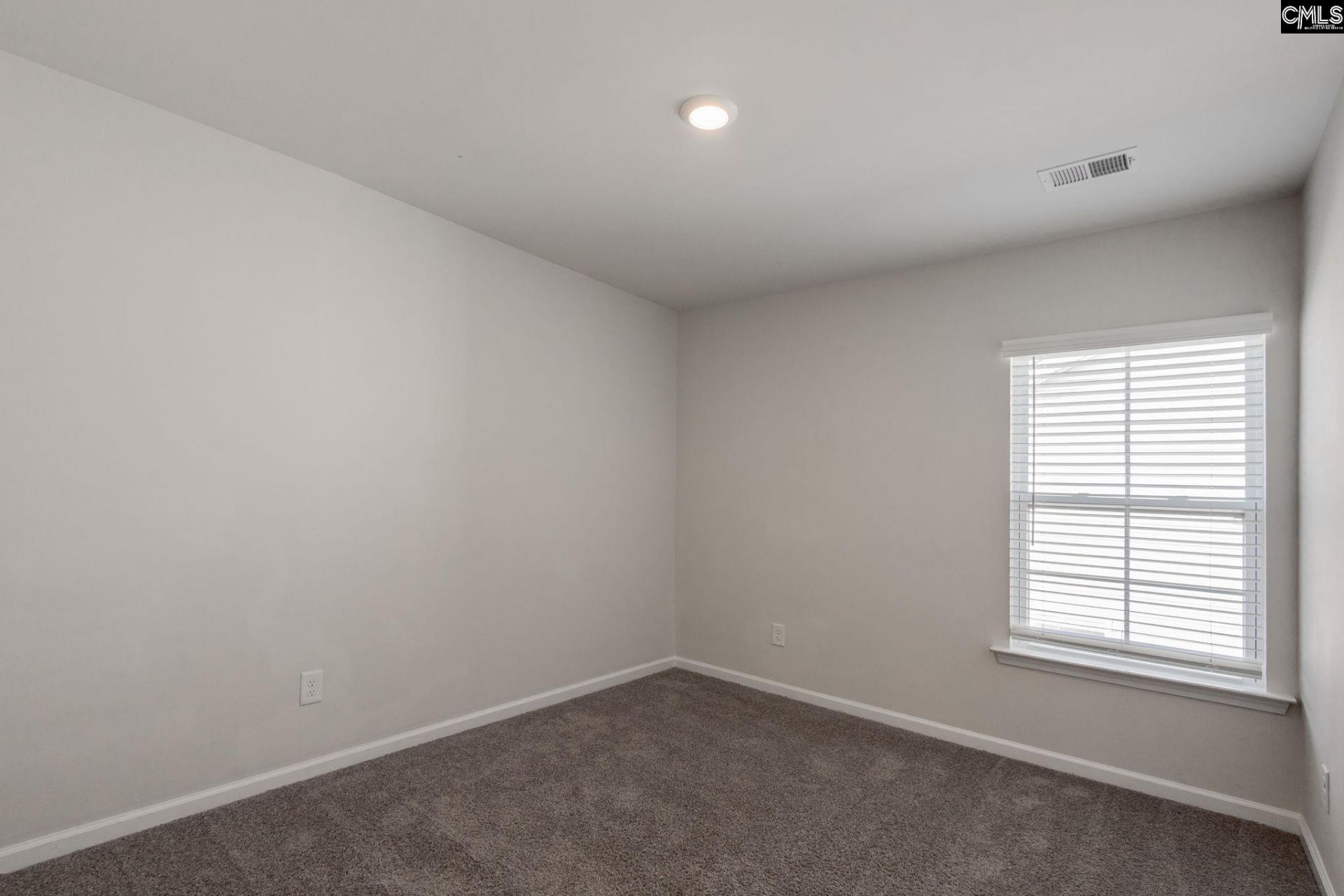 262 Bent Holly Drive Photo 15