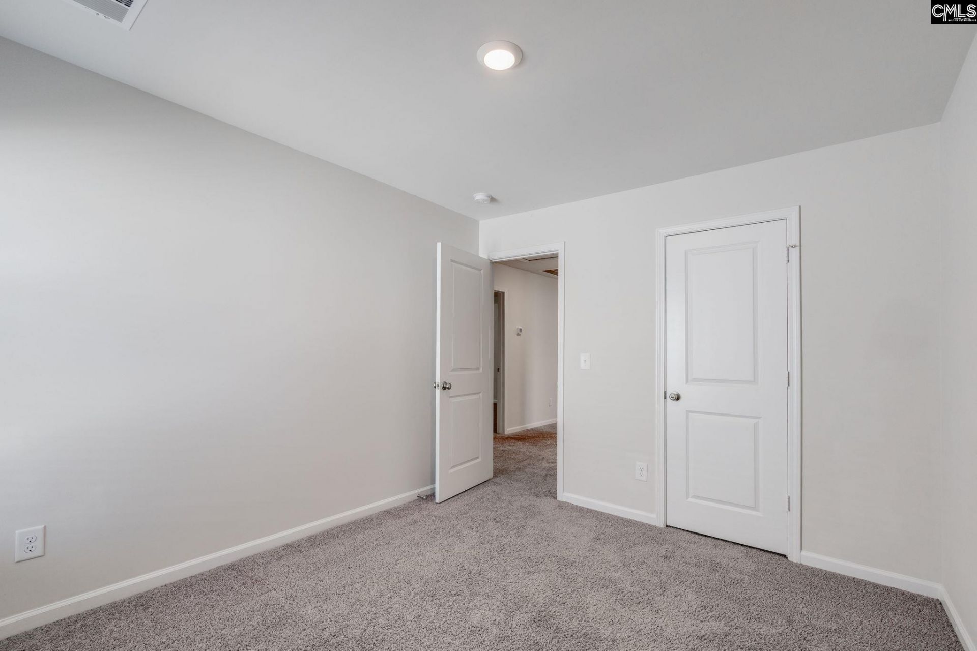 262 Bent Holly Drive Photo 16