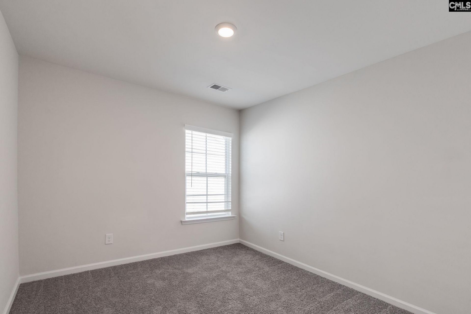 262 Bent Holly Drive Photo 17