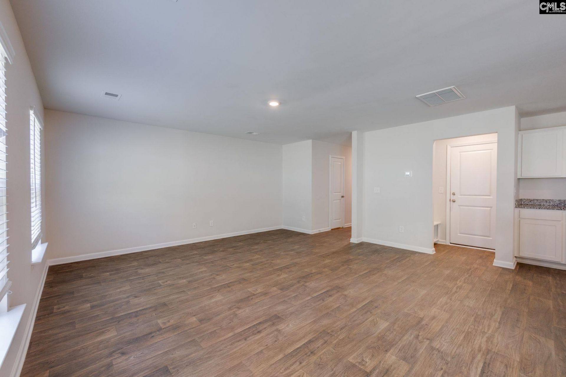 262 Bent Holly Drive Photo 4