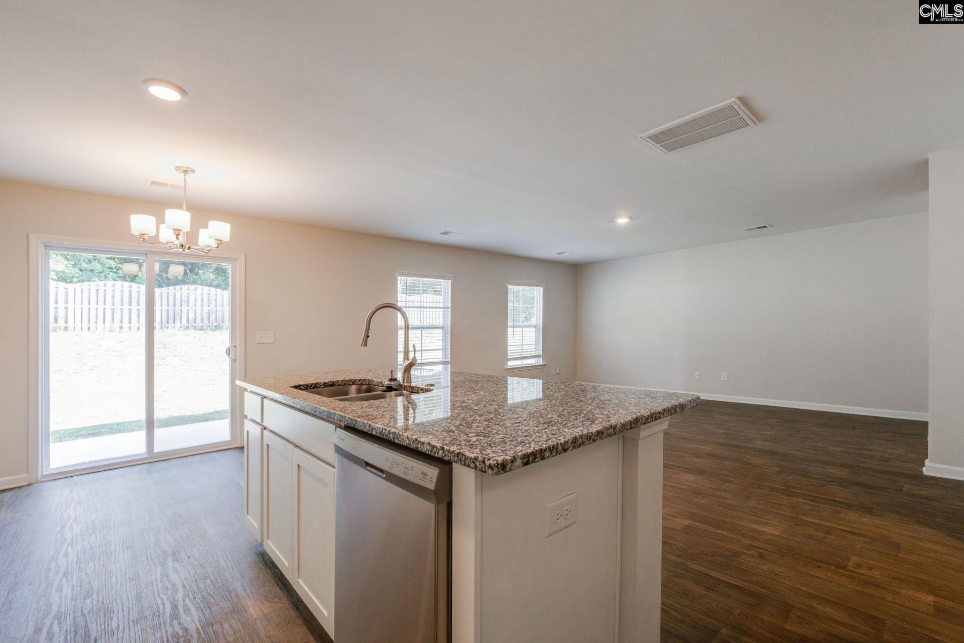 262 Bent Holly Drive Photo 8