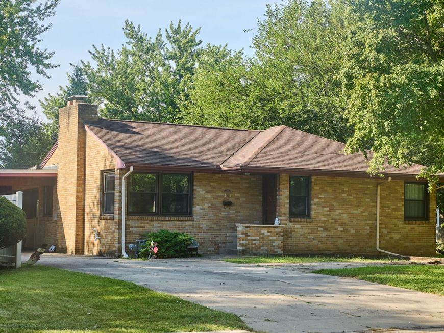 Main Photo