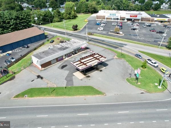 703 E PULASKI HIGHWAY, ELKTON, MD 21921