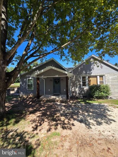 2245 ARMSTRONG VALLEY ROAD, HALIFAX, PA 17032