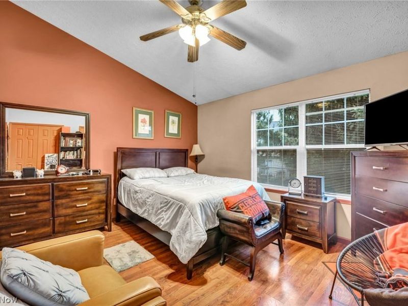 4226 River Ridge Drive , Cleveland, OH 44109 Photo 19