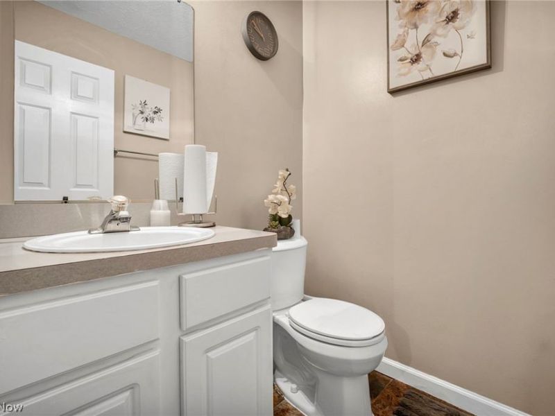 4226 River Ridge Drive , Cleveland, OH 44109 Photo 27
