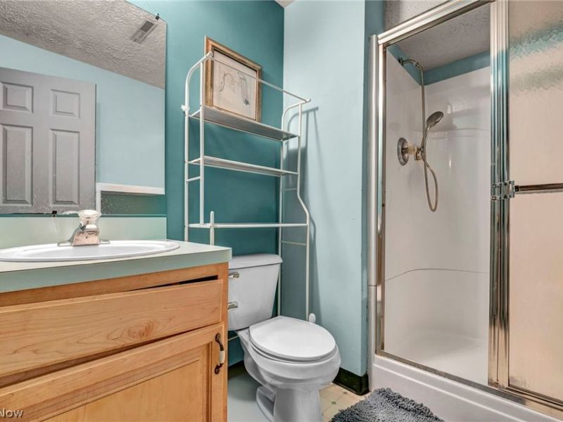 4226 River Ridge Drive , Cleveland, OH 44109 Photo 28