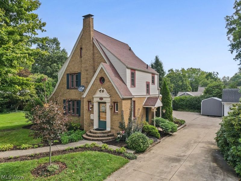 2740 Ridgewood Avenue, Alliance, OH 44601 Photo 2