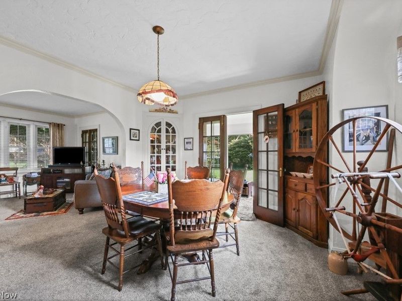2740 Ridgewood Avenue, Alliance, OH 44601 Photo 8