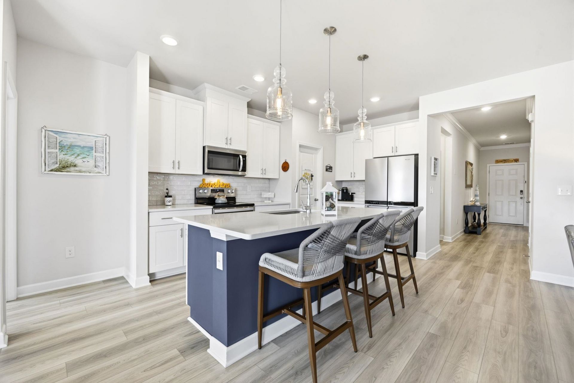 718 Lowell Avenue Dr. Photo 14