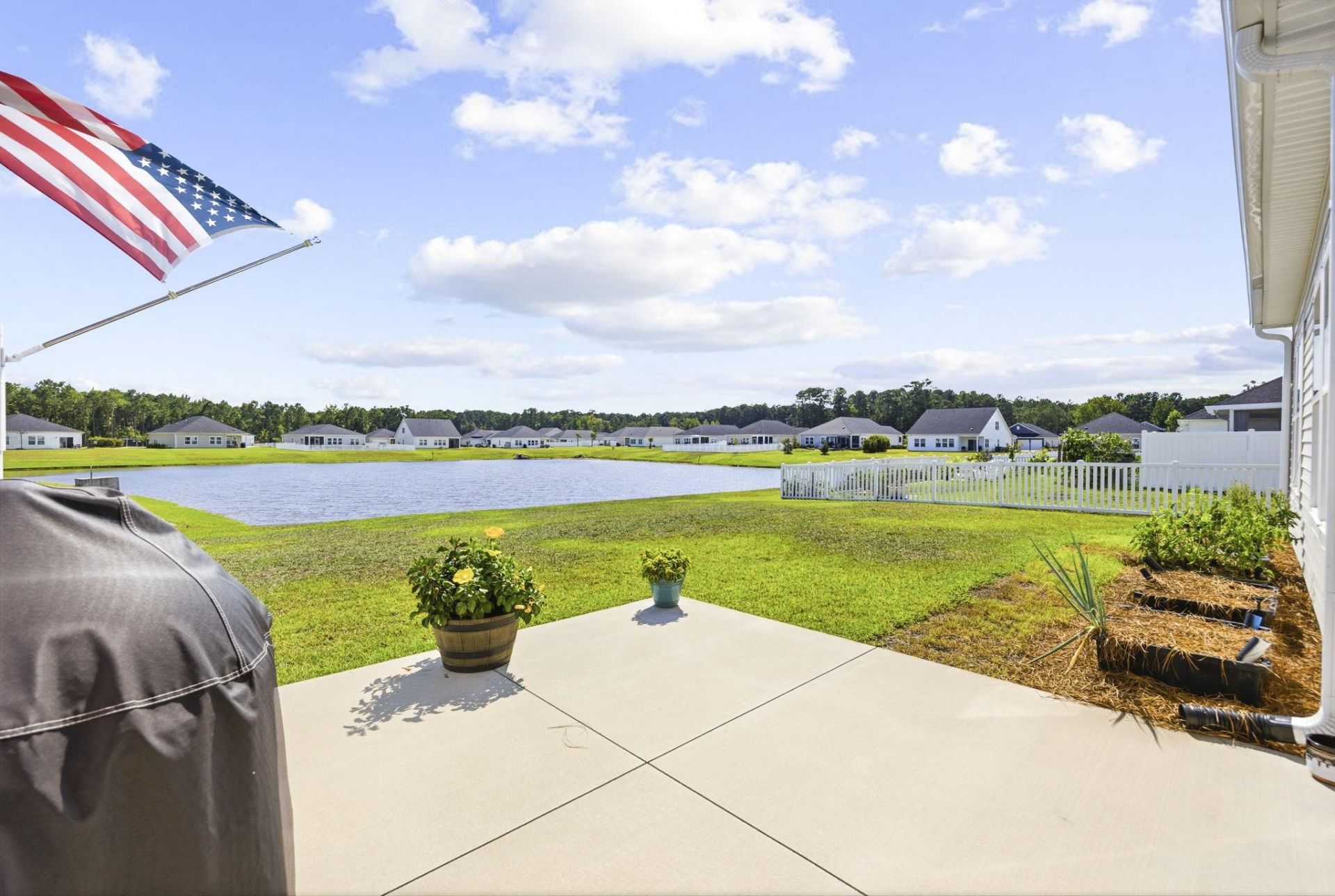 718 Lowell Avenue Dr. Photo 44