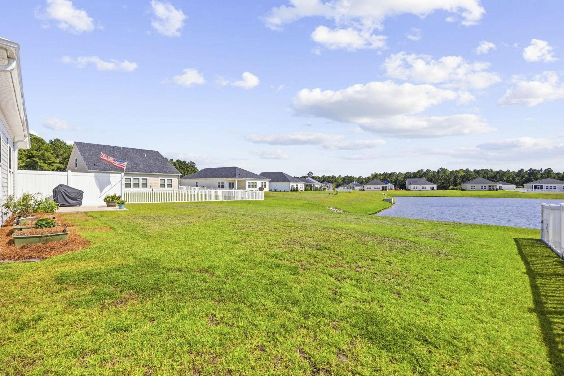 718 Lowell Avenue Dr. Photo 45