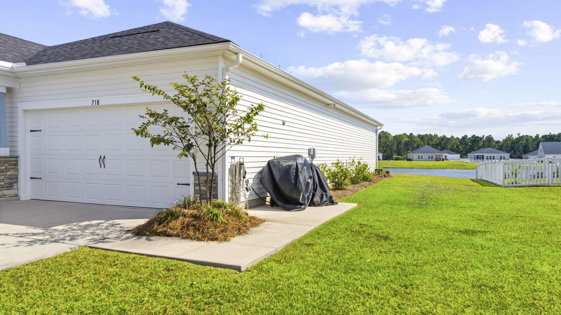 718 Lowell Avenue Dr. Photo 47