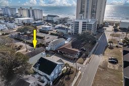 3806 Dunes St. photo 4