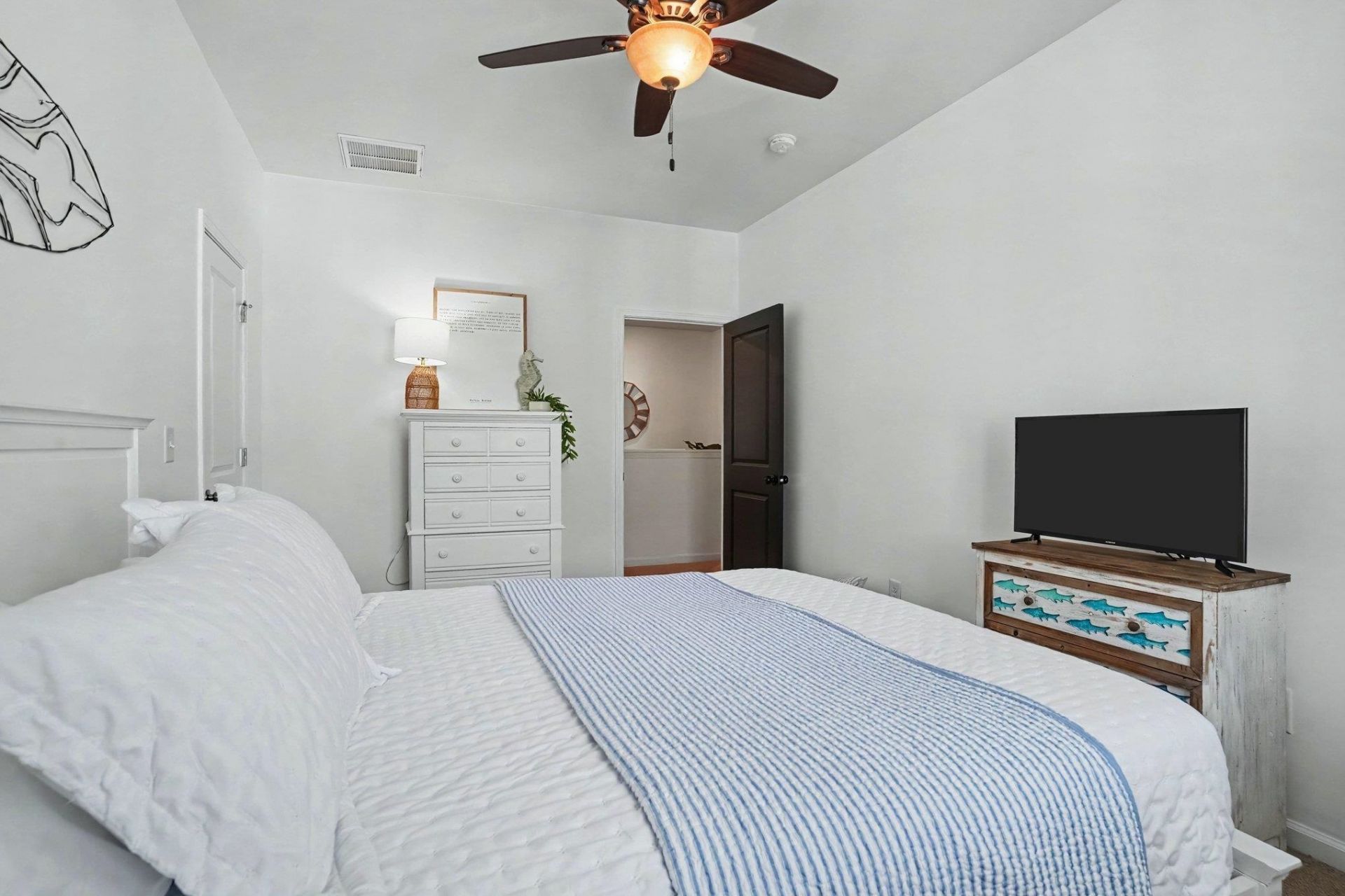 4736 Seclusion Ln. Photo 24