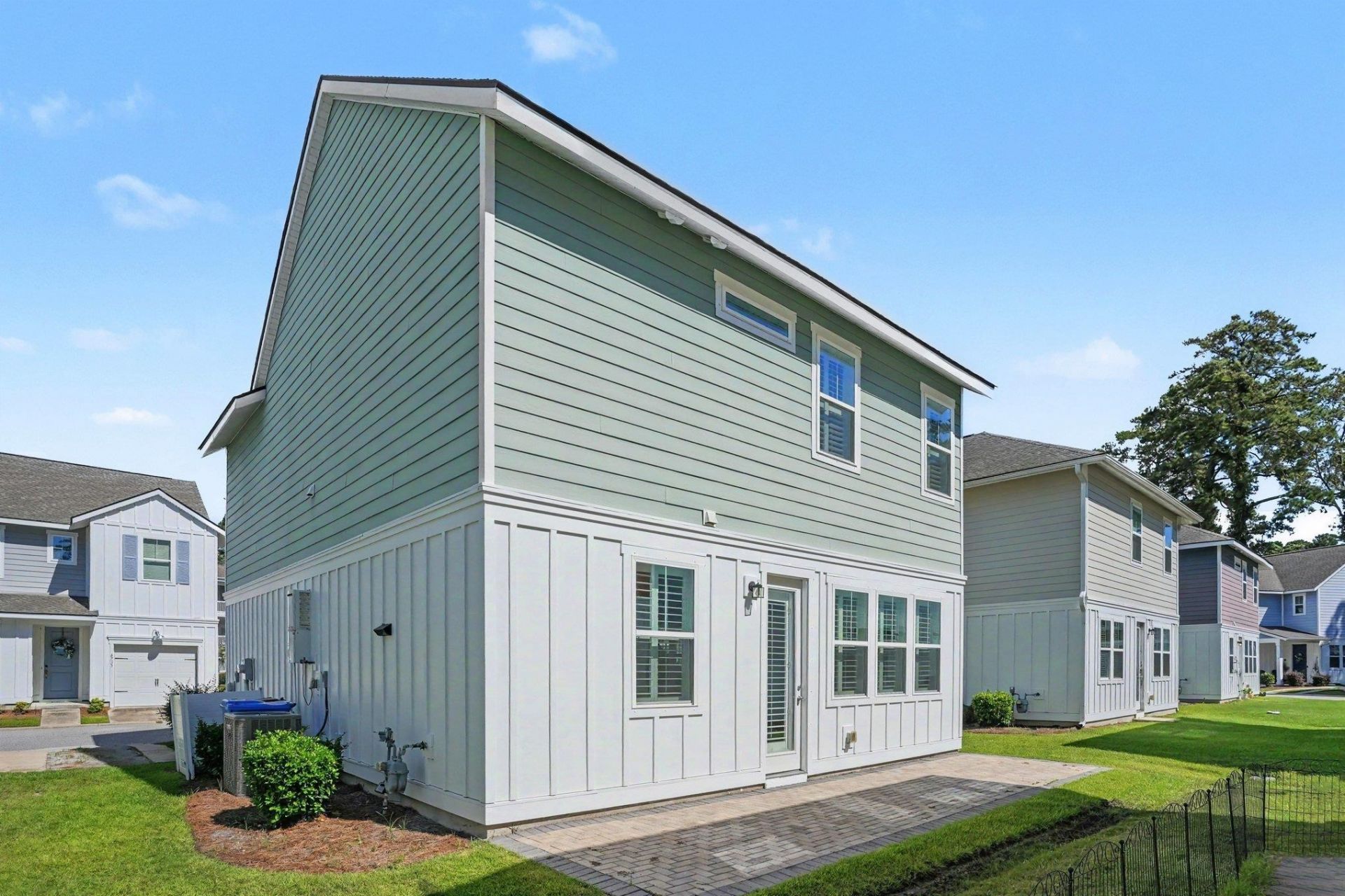 4736 Seclusion Ln. Photo 28