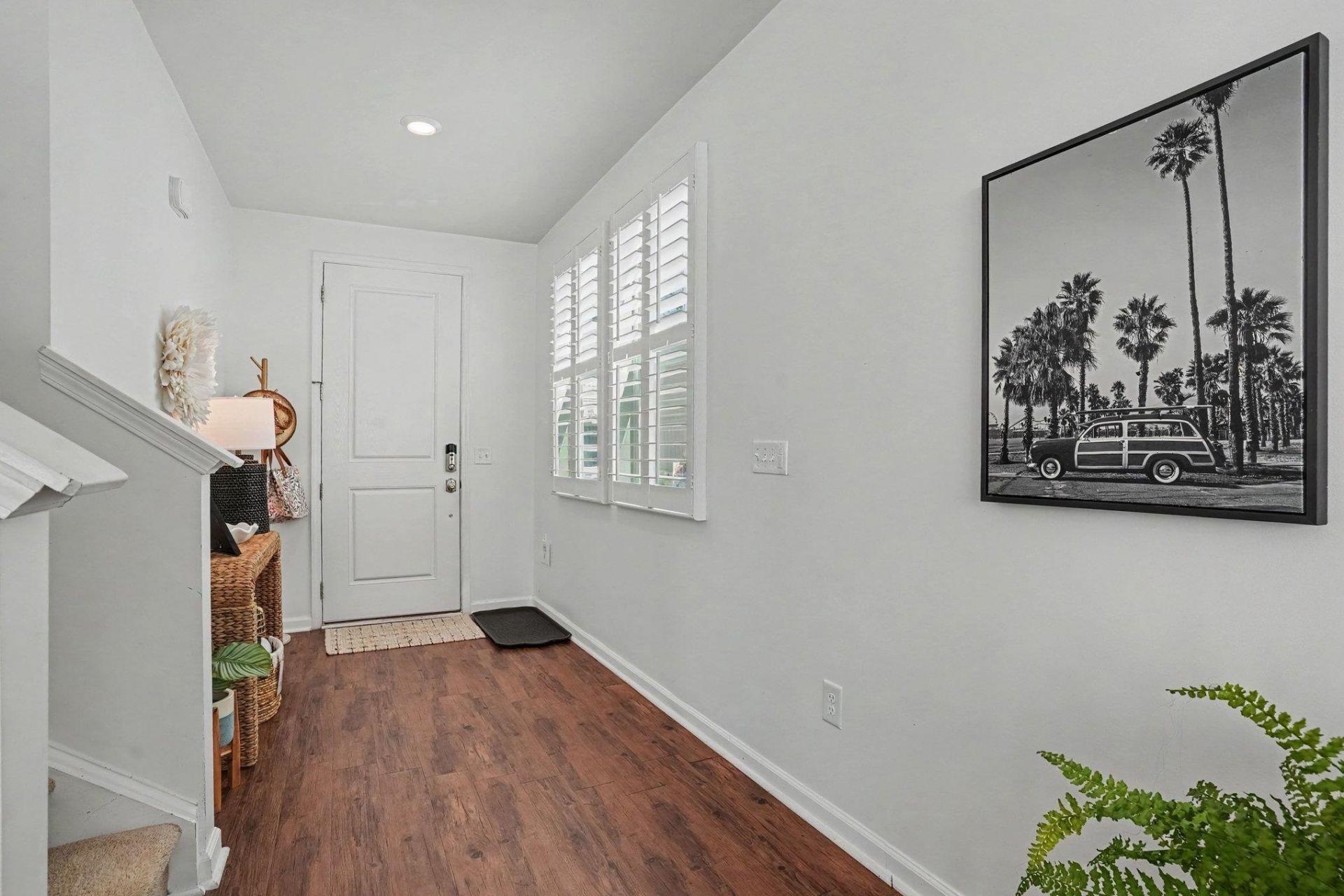 4736 Seclusion Ln. Photo 6