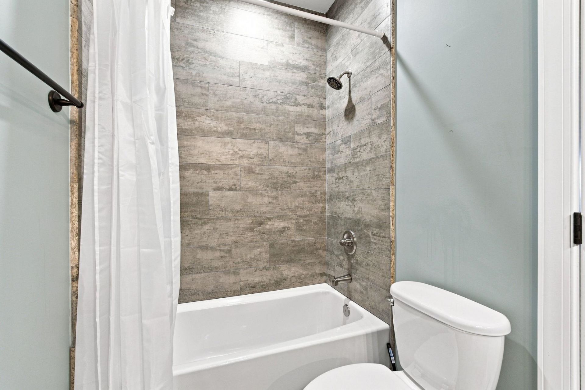 369 Saint Julian Ln. Photo 38