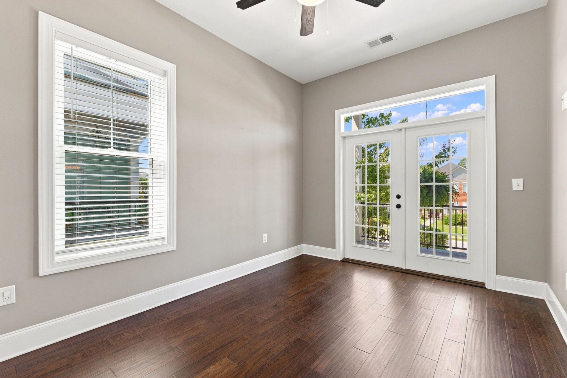 369 Saint Julian Ln. Photo 40