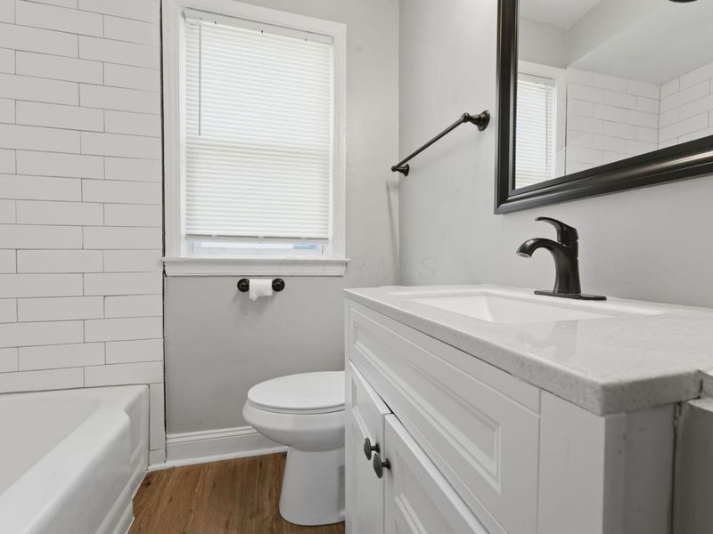 2246 W Mound Street, Columbus, OH 43223 Photo 18