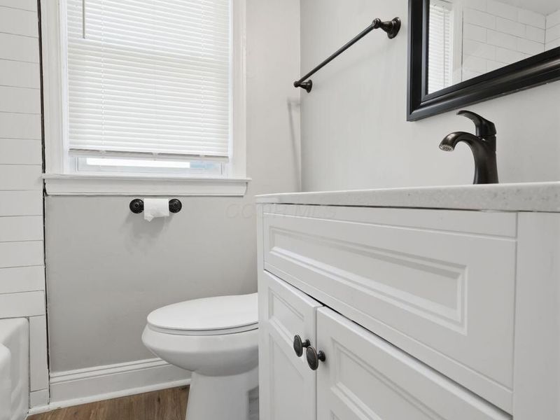 2246 W Mound Street, Columbus, OH 43223 Photo 19
