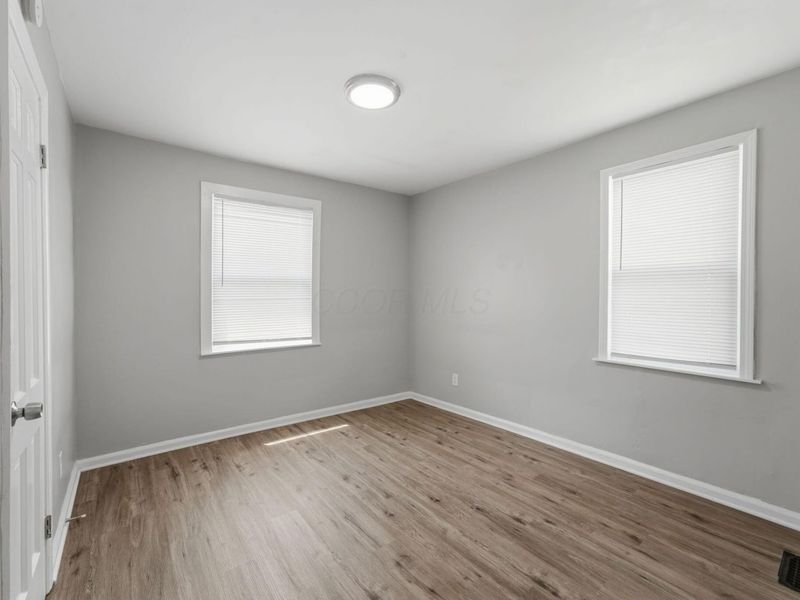 2246 W Mound Street, Columbus, OH 43223 Photo 25