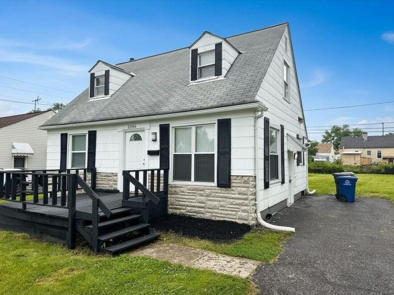 2246 W Mound Street, Columbus, OH 43223 Photo 3