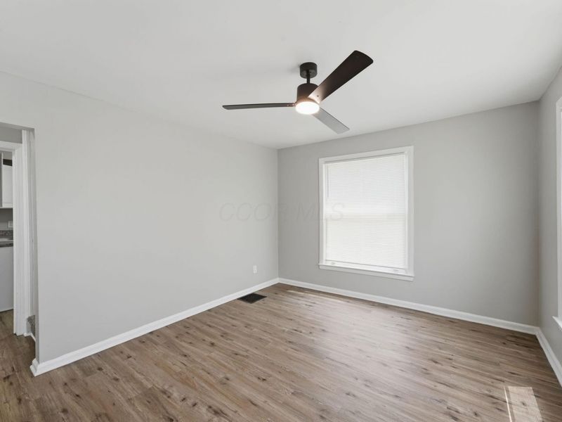 2246 W Mound Street, Columbus, OH 43223 Photo 5