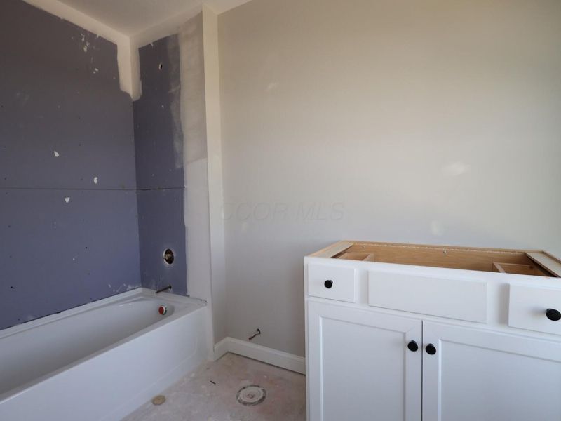 7266 Applewood Drive, Plain City, OH 43064 Photo 11
