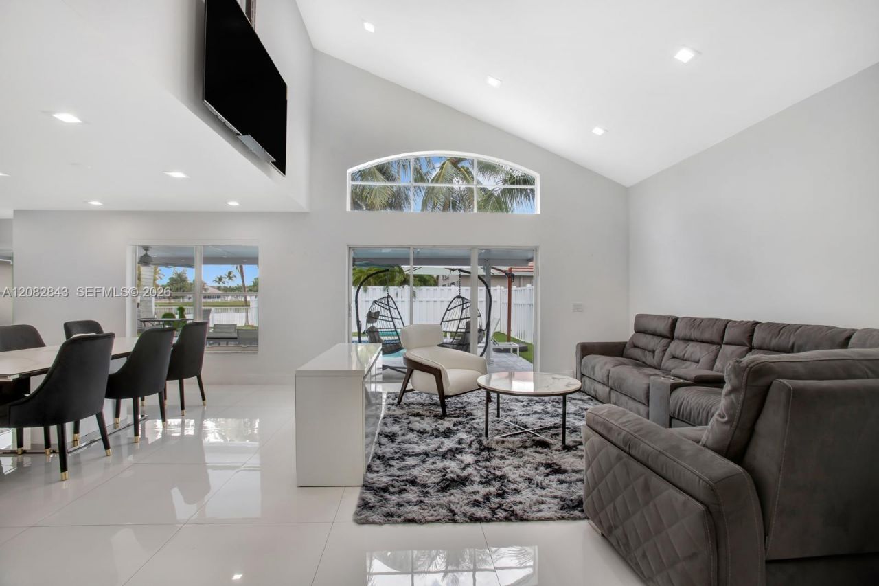 3432 SW 49th St, Hollywood, FL 33312 Photo