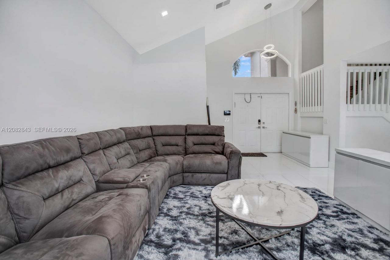 3432 SW 49th St, Hollywood, FL 33312 Photo