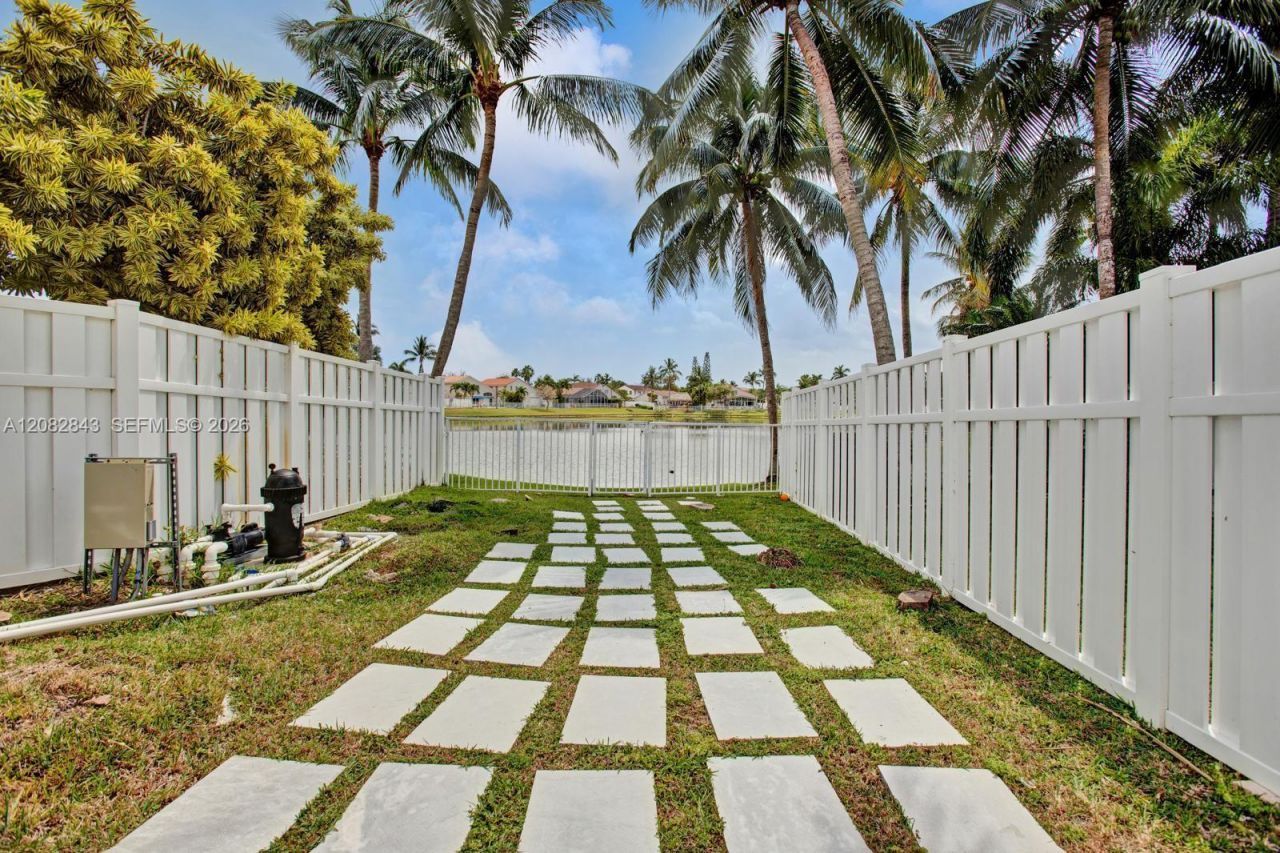 3432 SW 49th St, Hollywood, FL 33312 Photo