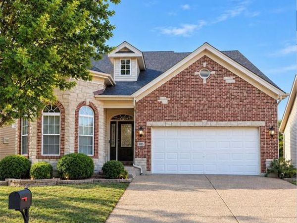 3105 Wheeling Drive, St Charles, MO 63301