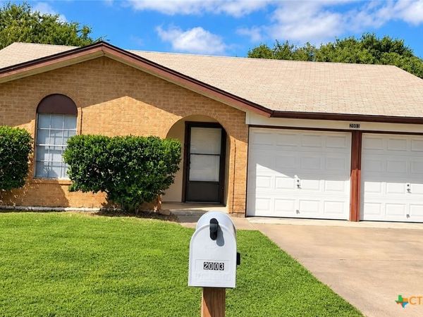 2003 Dennis Street , Copperas Cove, TX 76522
