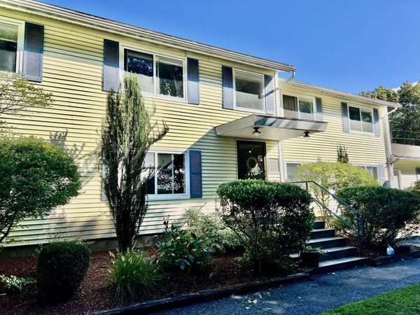 38 Lane Ave, Unit B, Clinton, MA 01510