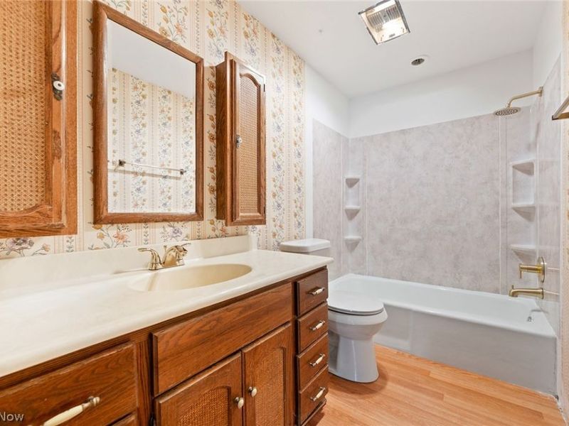 62 Menlo Park Drive, Akron, OH 44313 Photo 19