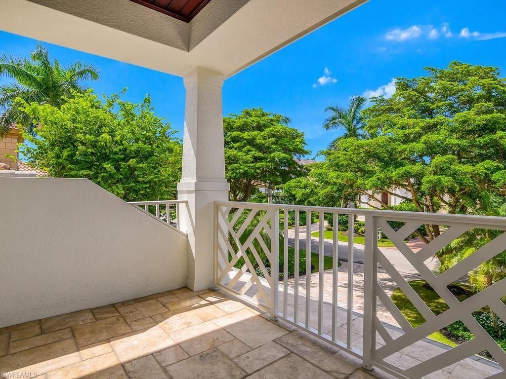 580 15th Ave S, Naples, FL 34102 Photo