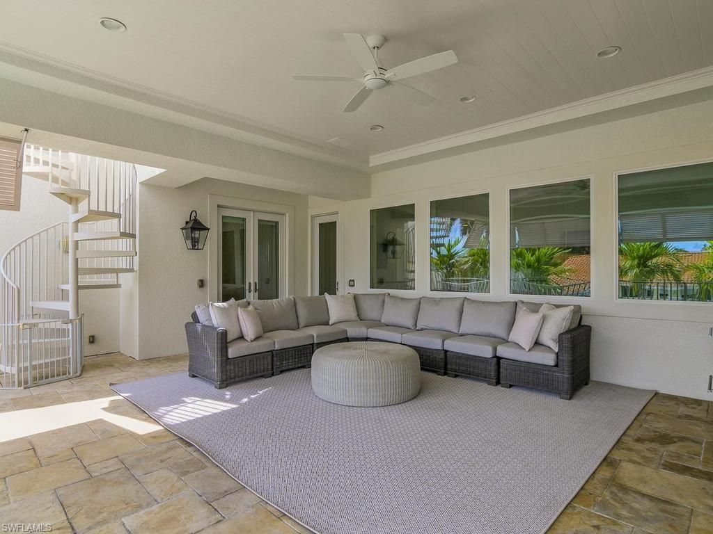 580 15th Ave S, Naples, FL 34102 Photo