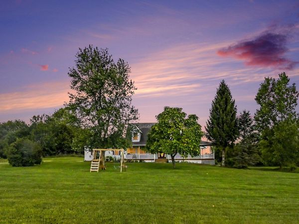 5045 Brown Road, Vermontville, MI 49096